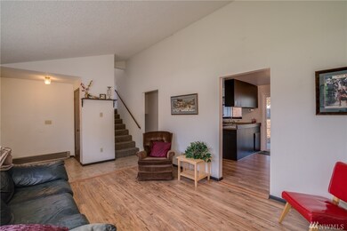 178 S Kent Place, East Wenatchee, WA 98802 - photo 6