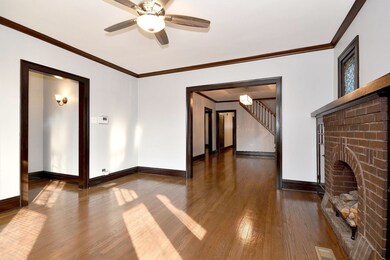 5146 W Oakdale Ave, Chicago, IL 60641 - photo 3