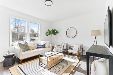 03-Living area