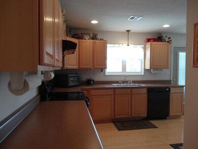 706 NW 10th St, Bentonville, AR 72712 - photo 2