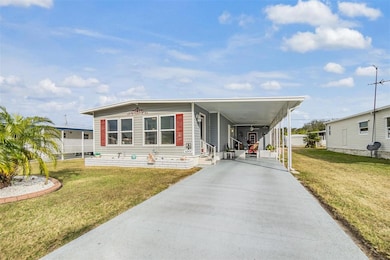 36905 Beth Ave, Zephyrhills, FL 33542 - photo 3