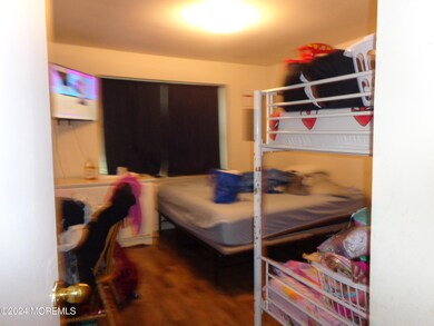 102 W Winged Foot Ct, Little Egg Harbor Township, NJ 08087 - photo 2