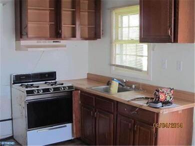 32 Placid Ln, Willingboro, NJ 08046 - photo 2