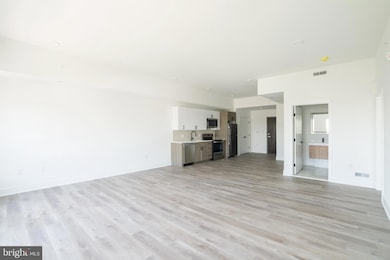 1420 Point Breeze Ave unit 408, Philadelphia, PA 19146 - photo 7