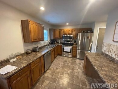 808 N Nixon Ave, Lima, OH 45805 - photo 3