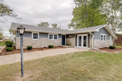 4813 Eastgate Dr, Columbus, IN 47203 - photo 3