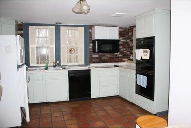 1589 State Rd, Phoenixville, PA 19460 - photo 6