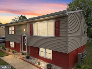 417 Paul Dr, Smyrna, DE 19977 - photo 2