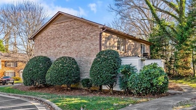 1109 W Bessemer Ave unit C, Greensboro, NC 27408 - photo 4