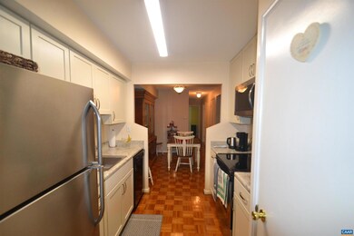 116 Turtle Creek Rd unit 2, Charlottesville, VA 22901 - photo 5