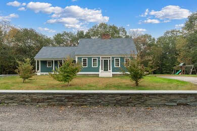 6 Coffin Pond Rd, Freeport, ME 04032 - photo 2