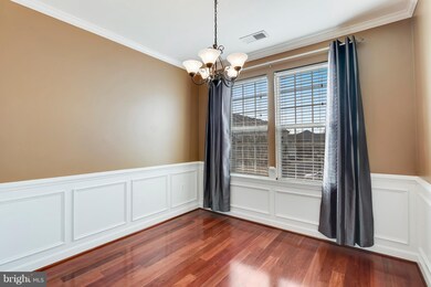 22725 Thimbleberry Square unit 204, Ashburn, VA 20148 - photo 5