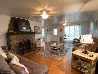 Livingroom1