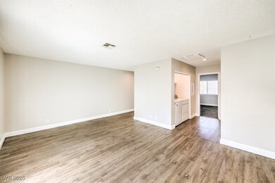 unlisted-address, Las Vegas, NV 89156 - photo 7