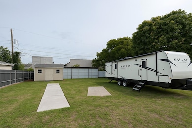 359 E 46th St, Hialeah, FL 33013 - photo 2