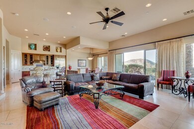 3. OPEN AND EXTREMELY FUNCTIONAL LIVING
