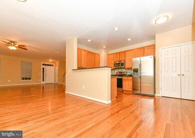 15766 Nimes Ct, Woodbridge, VA 22191 - photo 3