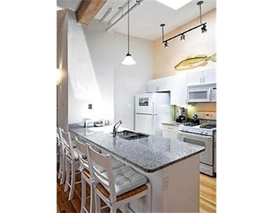 13 Willow St unit 502, Lynn, MA 01901 - photo 3