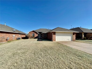 1009 Eagle Cliff Dr, Norman, OK 73072 - photo 3