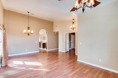 Living room/dining room