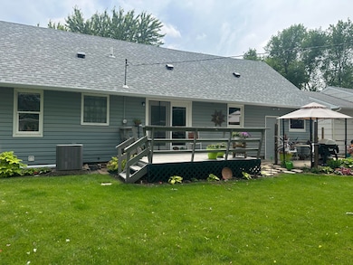 659 14th St SW, Huron, SD 57350 - photo 4