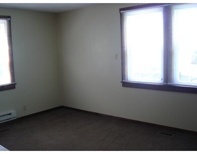 129 Willard Ct unit 129, Ayer, MA 01432 - photo 4