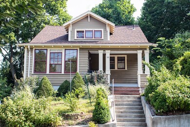 38 6th St, Providence, RI 02906 - photo 2