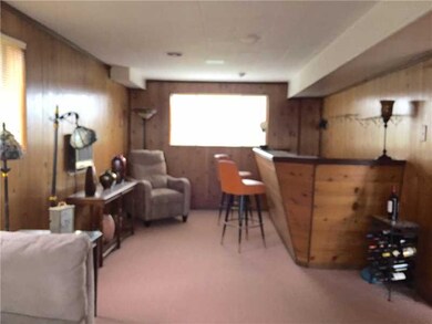 Family Room.