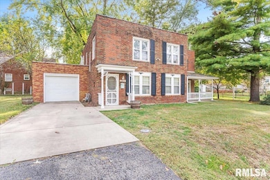 3201/3201 1/2 S 3rd St, Springfield, IL 62703 - photo 3