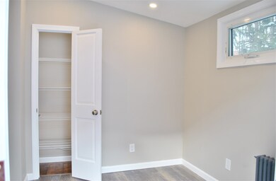 21 1/2 Fairmount St, Nashua, NH 03064 - photo 4