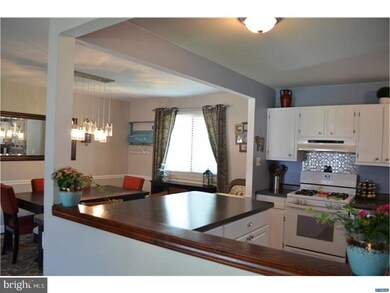 525 Garrick Rd, Hockessin, DE 19707 - photo 5