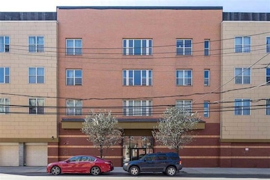 5005 Palisade Ave unit 307, West New York, NJ 07093 - photo 5