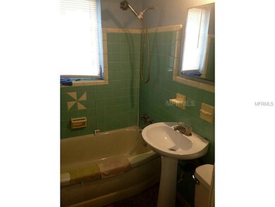 830 14th St N, Saint Petersburg, FL 33705 - photo 4