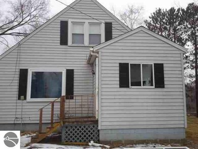 3455 Pine St, Hale, MI 48739 - photo 4