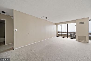 Center City One unit 2906, Philadelphia, PA 19107 - photo 5