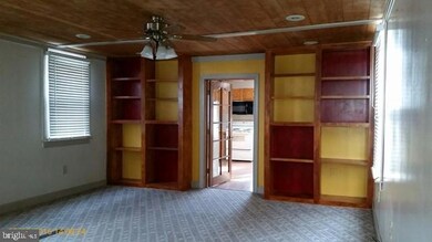 212 Mount Joy St, Mount Joy, PA 17552 - photo 4