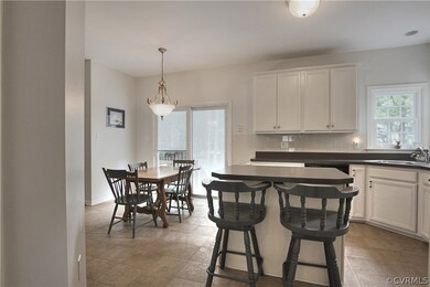 11180 Lesfield Ct, Mechanicsville, VA 23116 - photo 5