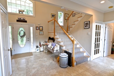 321 Matthews St, Bristol, CT 06010 - photo 2