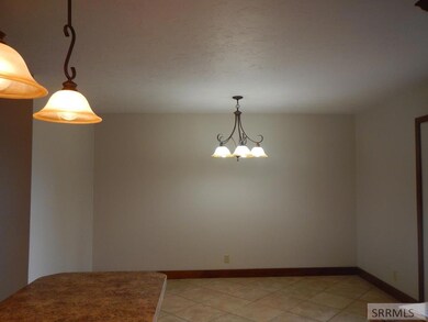 589 N 150 W, Blackfoot, ID 83221 - photo 6