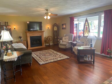 1034 Locust Ave, Batesville, IN 47006 - photo 4