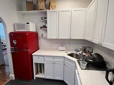 17 Grovenor Rd unit 3, Jamaica Plain, MA 02130 - photo 7