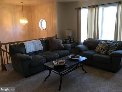 1324 Hollywell Ave, Chambersburg, PA 17201 - photo 5