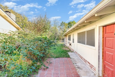 3838 Ruidosa Ave, Dallas, TX 75228 - photo 5