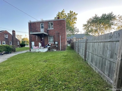 19440 Cliff St, Detroit, MI 48234 - photo 2