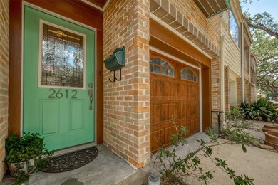 2612 Ridgewood St, Houston, TX 77006 - photo 3