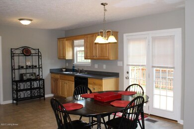 160 Kayla Brooke Ct, Mount Washington, KY 40047 - photo 6