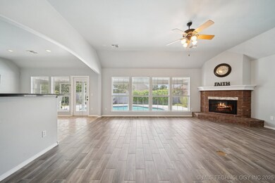 3602 N Ironwood Place, Broken Arrow, OK 74012 - photo 7