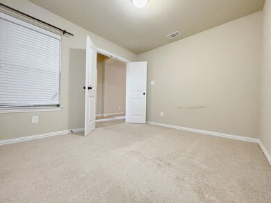 3502 Austin St, Gainesville, TX 76240 - photo 6