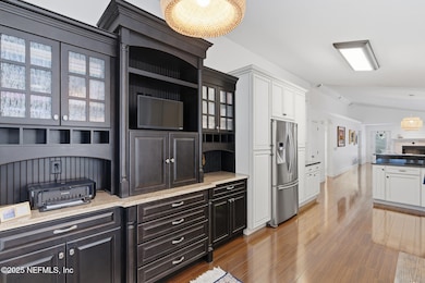 128 Seminole Rd unit 11, Atlantic Beach, FL 32233 - photo 7