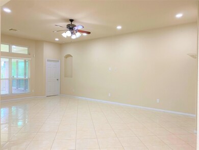 8019 Pavona Ridge Ln, Houston, TX 77040 - photo 3